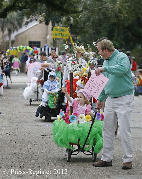 Preschool Children Parade For Mardi Gras Video Photos
