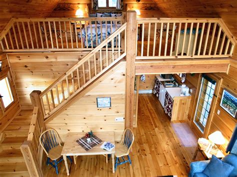 Everyone has space to stretch out and enjoy a home away from home experience. Windermere Creek Bed & Breakfast Cabins - Windermere BC
