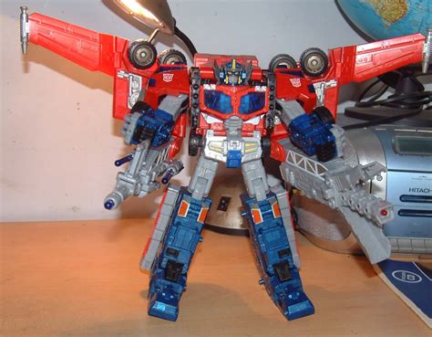 The Transformers Birthday Blog 2013 Part One Cybertron Optimus Prime 2005