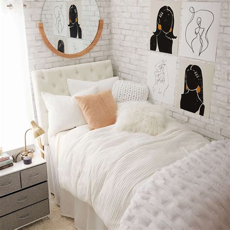 Beautiful Dorm Rooms That Make Us Miss School The Everygirl