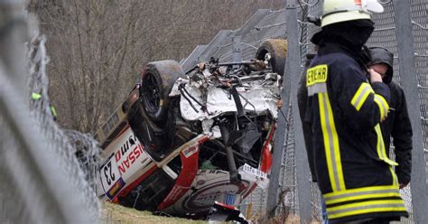 Tödlicher Unfall Auf Dem Nürburgring Rennfahrer Kommt Von Strecke Ab