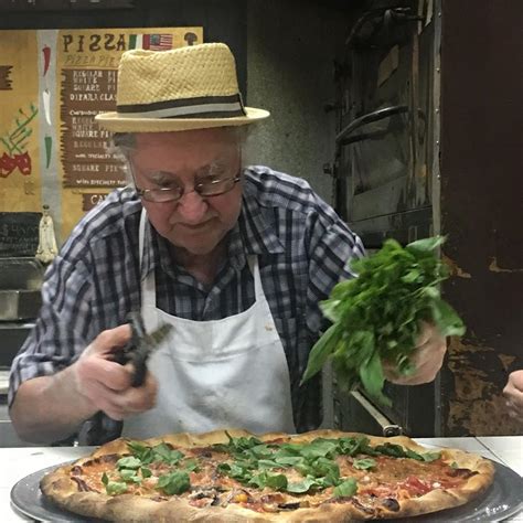 Di Fara Pizzeria Forced To Close Due To Health Code Violations Pmq Pizza