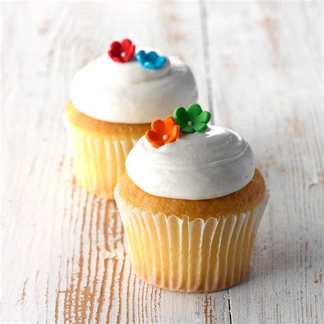 11 Easy Cupcake Decorating Ideas Taste Of Home