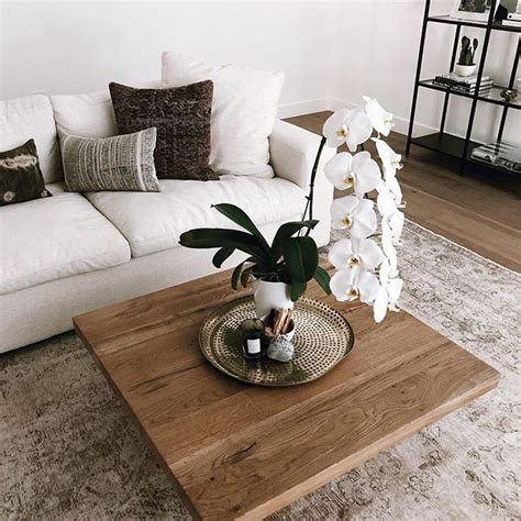 Minimalist Coffee Table Styling This Is Especially Good For