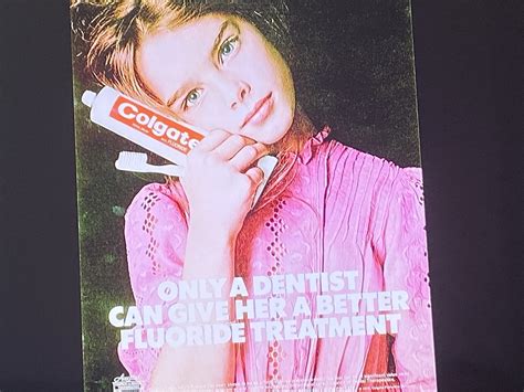 Brooke Shields In A Colgate Ad Rnosmallparts