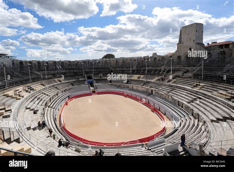 Anfiteatro De Arena Romana Fotografías E Imágenes De Alta Resolución
