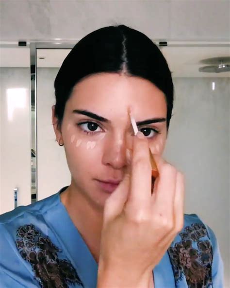 Kendall Jenner Shows Us Her 2 Minute Makeup Routine Fashion Quarterly