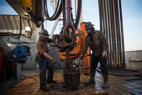 north dakota s oil boom photo 8 pictures cbs news