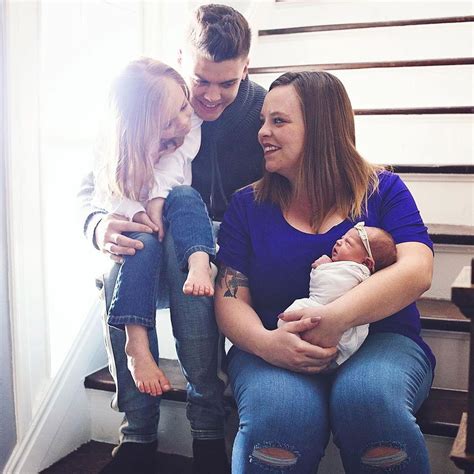 Teen Moms Pregnant Catelynn Lowell Reveals Shes Expecting A Fourth