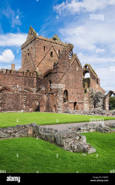 Sweetheart Abbey New Abbey Hi Res Stock Photography And Images Alamy