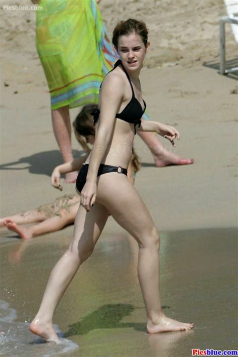 Emma Watson Wet Bikini Photos Spicy Hot Stills