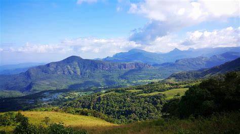 Mountain of Measurement - Hiker's Paradise | Blue Lanka