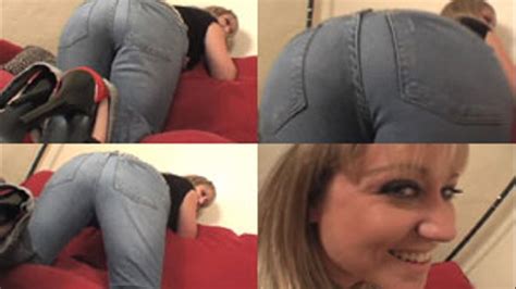 Naughty Holly Fart Fantasy Clips4sale