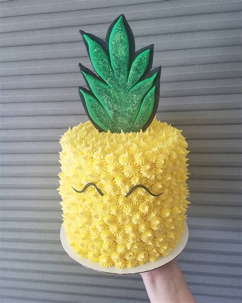 Pineapple theme cake, pineapple cake, pineapple theme, pineapple party, pineapple themed c ...