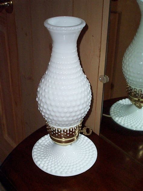 Vintage White Milk Glass Hobnail Shade Hurricane Table Lamp Electric
