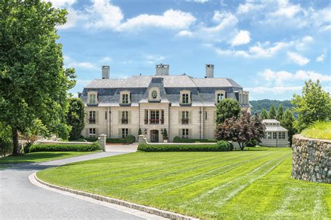 Nfls Dan Snyders 30000 Square Foot Mega Mansion In Potomac Md The