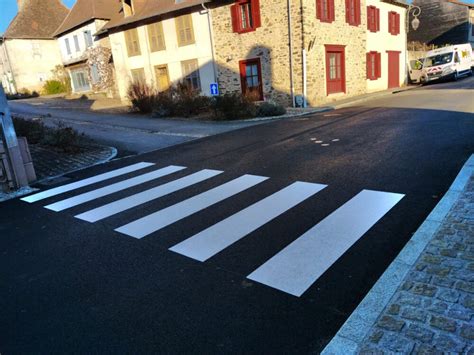 Signalisation routière à Limoges Marquage au sol en Creuse Zebra Concept