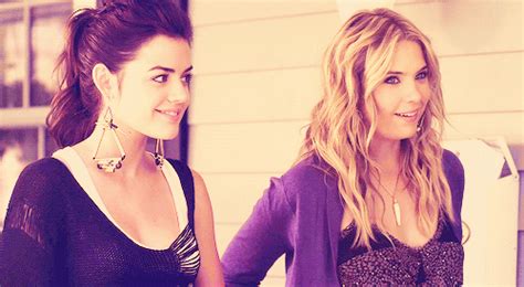 16 Reasons Why Every Blonde Needs A Brunette Bff Pretty Little Liars