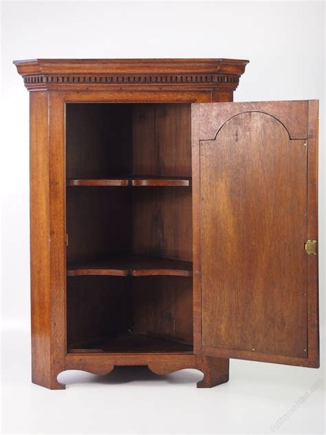 Antique Victorian Oak Corner Cupboard Cabinet Antiques Atlas