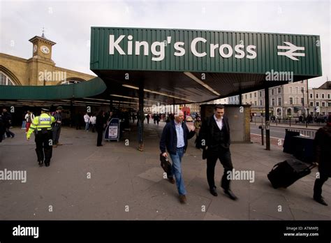 Kings Cross Station Exterior Main Line Railway Station That Links Uk
