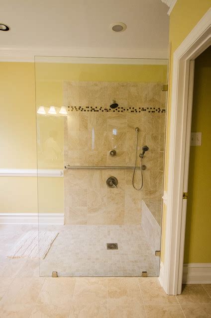 Tub To Shower Conversions Moderne Salle De Bain Raleigh Par