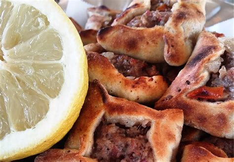 Sfeeha Or Lebanese Meat Pies Recipe Lebanese Recipes