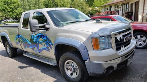 Dragon Decals On Gmc Pickup Truck