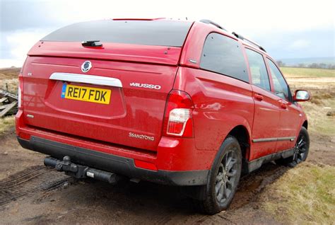 Ssangyong Musso Red Off Road Rear Side Driving Torque