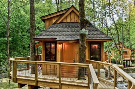 33 Tennessee Treehouse Rentals, From Luxury to Rustic - The Travel 100