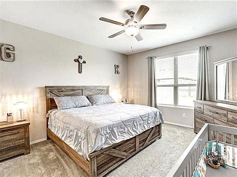 Dream Home Alert in Van Alstyne!