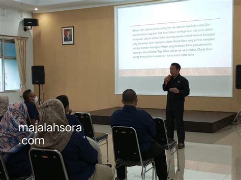 Herkwin Kepala KPPN Bandung II Berharap Jajaran Dan Staff Nya Cakap Menulis Majalah Sora