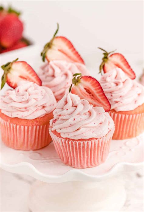 Strawberry Cupcakes Tornadough Alli