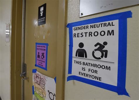Us Directs Public Schools To Allow Transgender Access To Restrooms