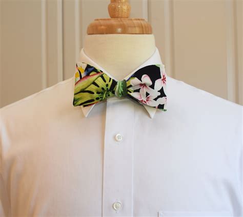 Mens Bow Tie Hawaiian Print Bow Tie Blackgreenpinkred Floral Bow
