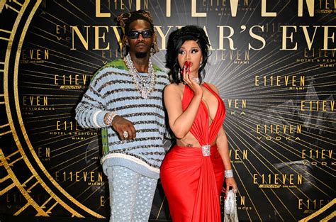 Offset Burns Divorce Papers Live On Video And Compares Cardi Bs Pssy