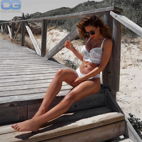 Angelina Heger Nackt Nacktbilder Playboy Nacktfotos Fakes Oben Ohne