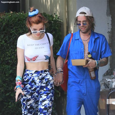 Bella Thorne Bellathorne Nude Onlyfans Leaks The Fappening Photo