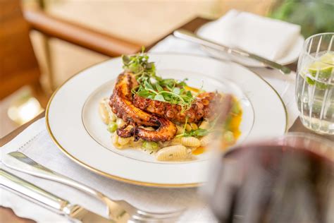 Le Jardin, o restaurante 24 horas do Rosewood São Paulo