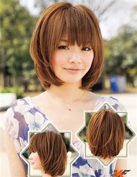 These hairstyles with bangs usually suggested for the people who have a wide forehead as in this style you can hide the wide forehead and get a new look. 30+ Super Short Haircuts With Bangs