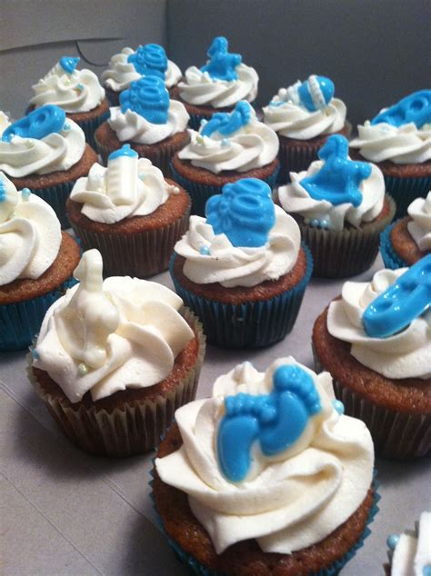 Give your baby shower dessert a theme. Pin by Krista Martin on Cupcakes | Baby shower chocolate ...
