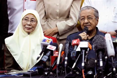 Malaysia finally has its full list of cabinet ministers for 2018 onwards. Malaysian King Approves 13 Cabinet Members for New Government