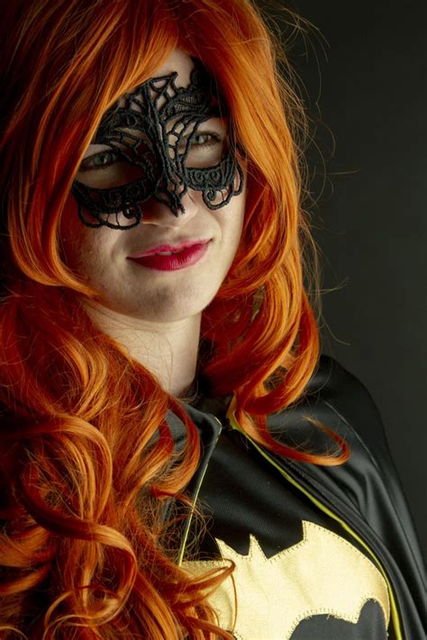 Batgirl Dc Comics Batgirl Cosplay Batgirl Halloween Face Makeup