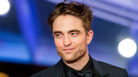Robert Pattinson Named Most Handsome Man By The Golden Ratio Of