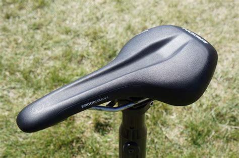 It is one of the most comfortable mountain bikes seat available in the market. SOC16: Ergon, Fizik add new mountain bike saddles with ...