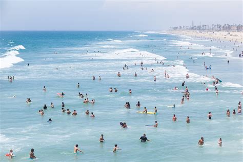 Wallpaper ID Huntington Beach Filled With Swimmers Surfers