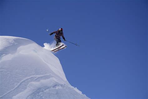 How To Take Great Skiing Photos Alltracks