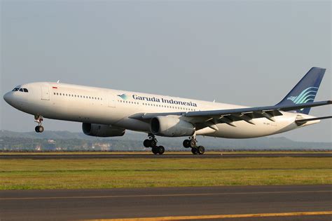 Filegaruda Indonesia Airbus A330 300 Pichugin 4