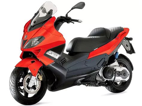 Характеристики мотоцикла GILERA Nexus 500ie — каталог, фото, описание