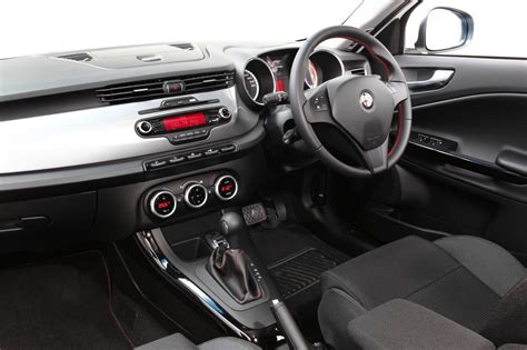 Part exchange tuning alfa romeo giulietta 940 leather mfl 3 spokes multifun (fits: Alfa Romeo Giulietta Review - photos | CarAdvice