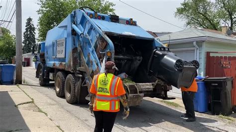 City Of Chicago DSS Garbage Truck - YouTube